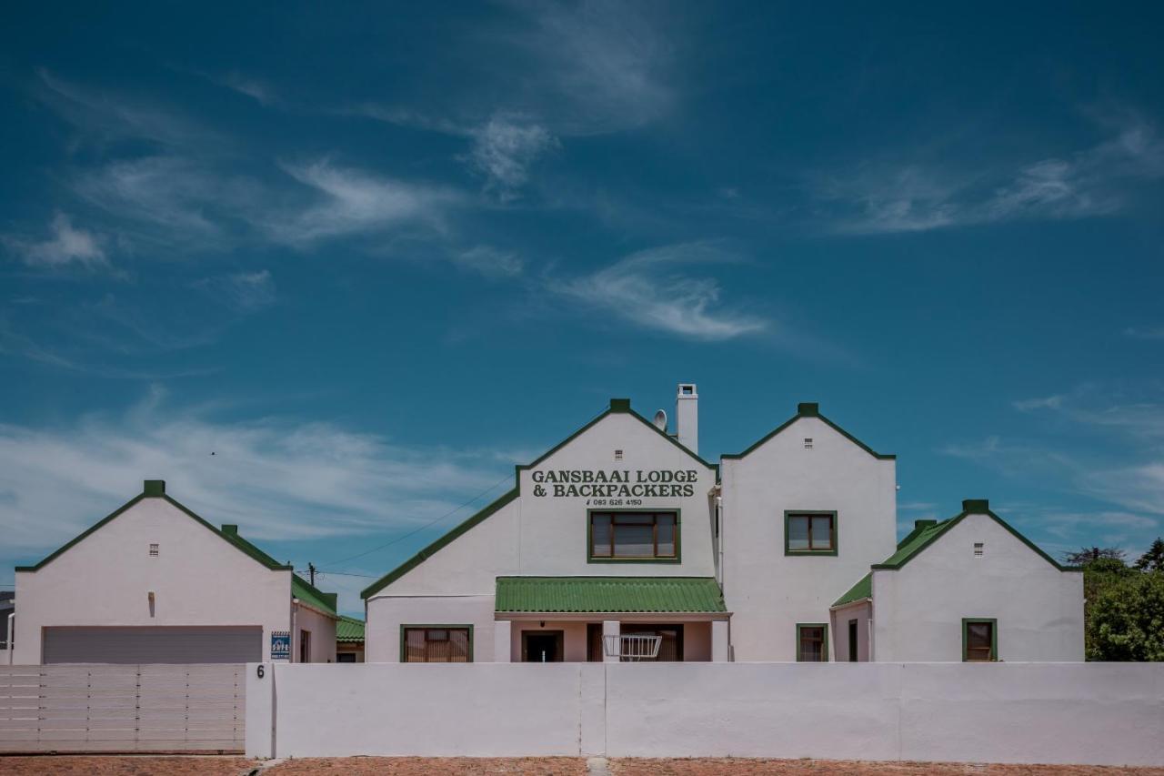 Gansbaai Lodge & Backpackers Exterior photo